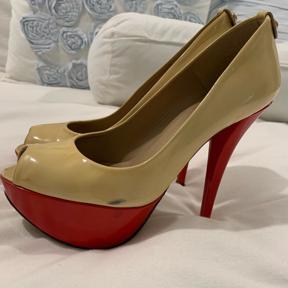 Stuart Weitzman Pumps - Picture 3 of 5